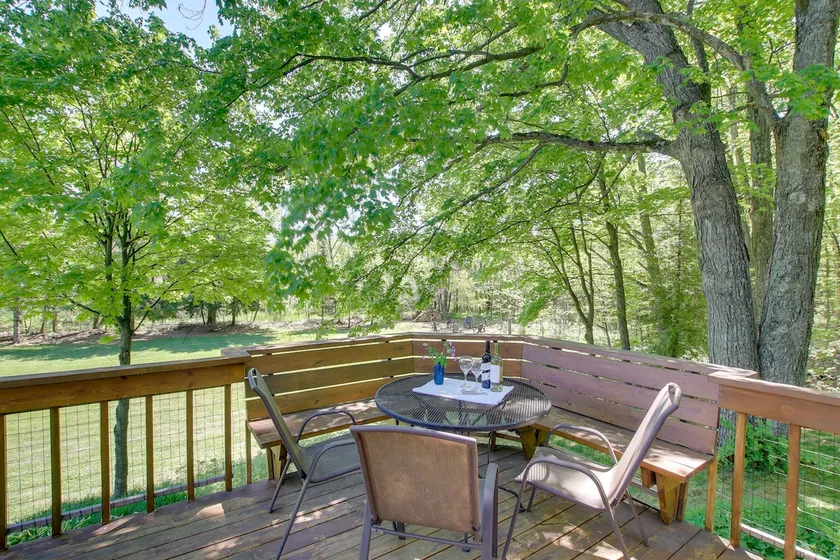 Updated Home w/ Deck: 2 Mi to Sister Bay Beach! - Image 1