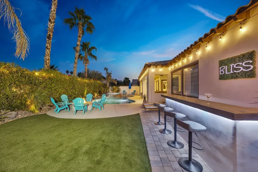 Bliss: Pool, Spa, Pool Table, Ping Pong, Fire Pit! - Image 1