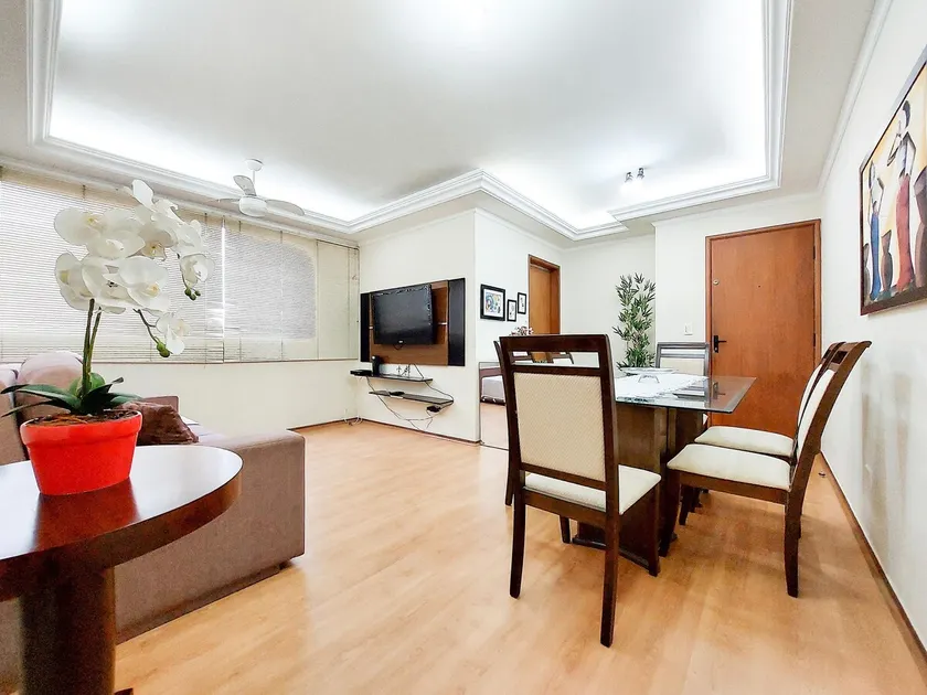 2 bedroom apartment, downtown, garage, air-conditioning - Image 1