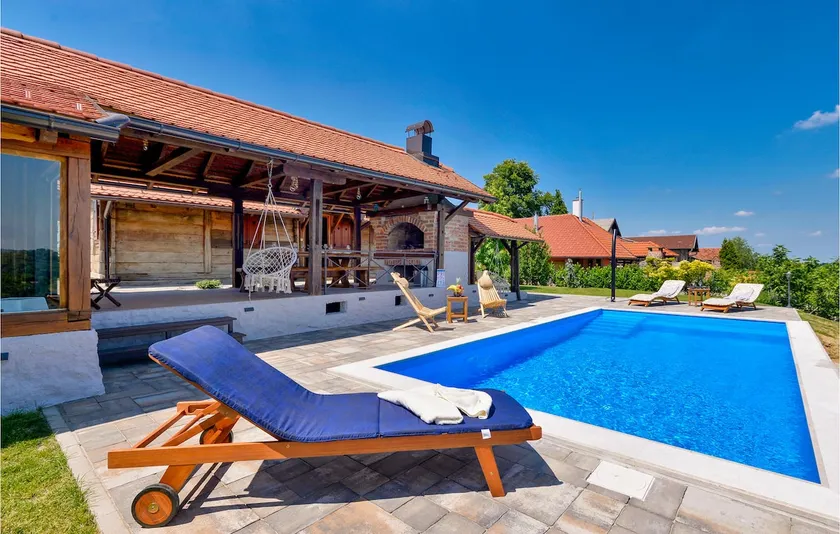 Gorgeous home in Martinkovec with sauna - Image 1