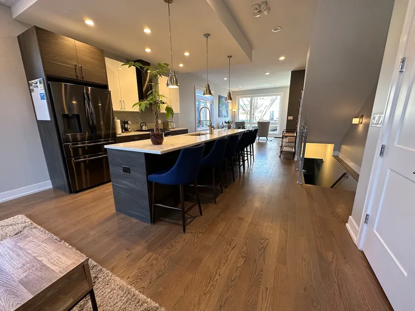 Large Home | Free Parking | Near Downtown - Image 1