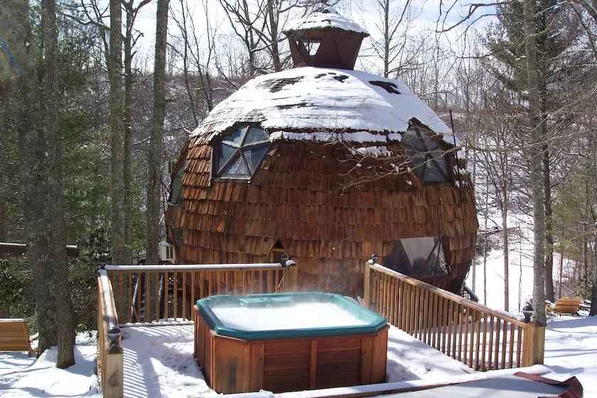 Discover Your Cool Escape Geodesic Dome Whot Tub - Image 1