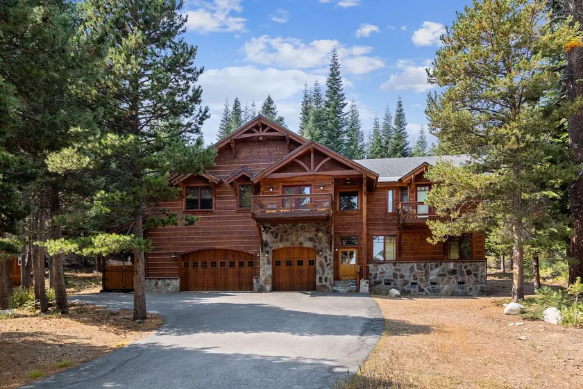 Bear Meadows Lodge - Whirlpool - Tahoe Donner - Image 1