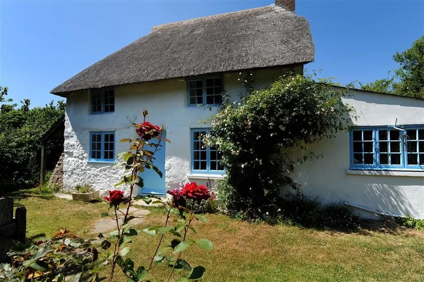 St Gabriels Cottage - Image 1