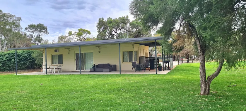 Riversands Rest Accommodation - River Box Cottage - Image 1