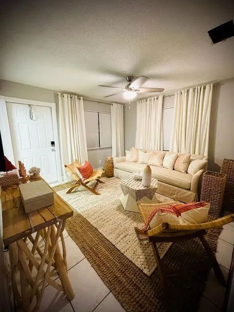 01 Coastal Glam 2BR · FLL, Beach & Las Olas - Image 1