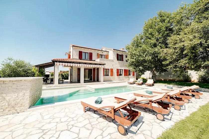 Villa Alma with private pool in a quiet location - Image 1