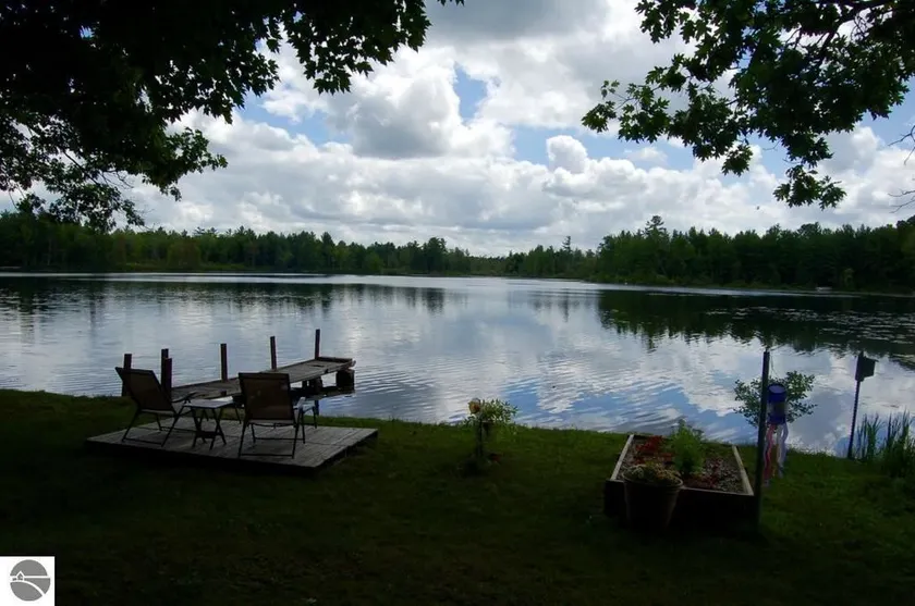 Wheeler Lake House: Wheeler Lake Fall Retreat - Image 1