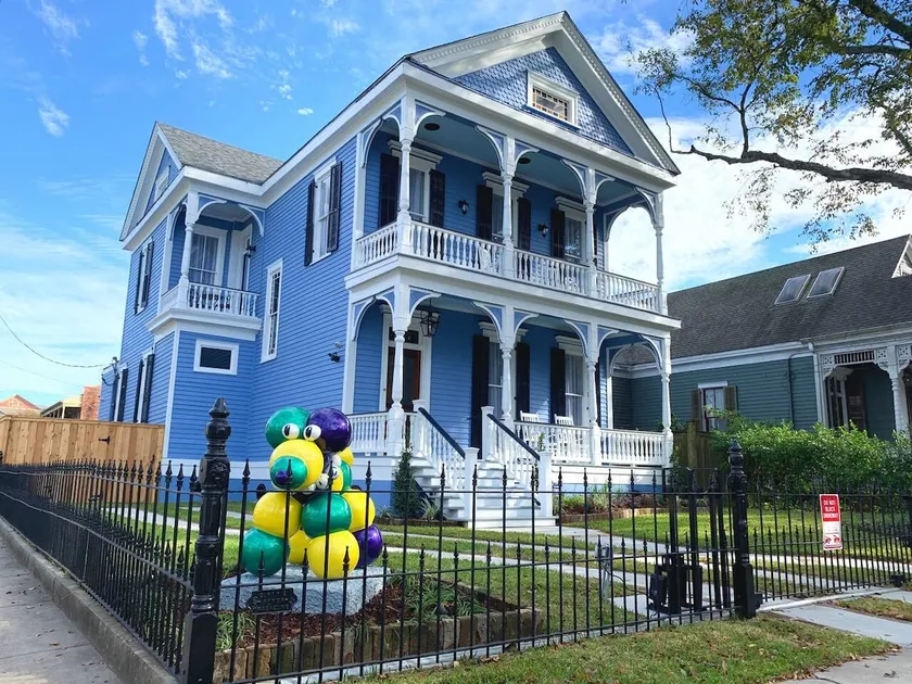 Luxury 5BR Historic New Orleans Home| Free Parking - Image 1