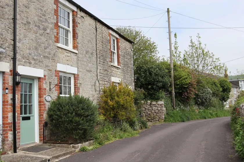 Jurassic Cottage - Image 1
