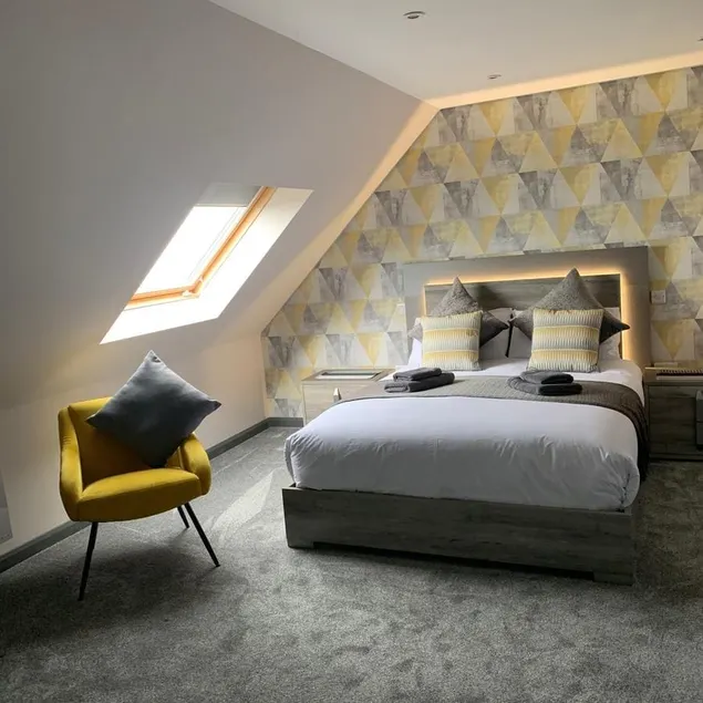 Sunset Studio Apartment 3 - Image 1