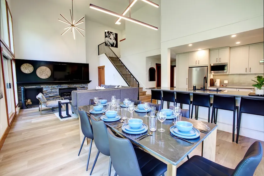 Blackcomb Benchlands 3 chambres sur le terrain de golf! - Image 1