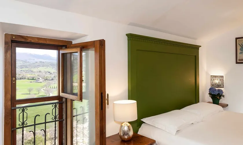 Topazio studio flat with valley view - Image 1