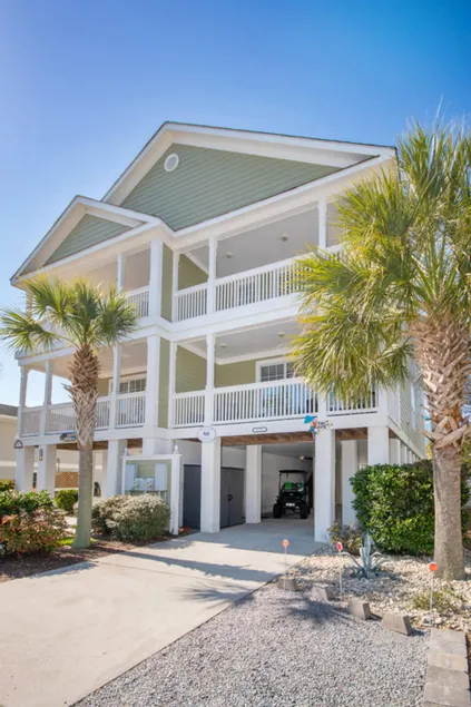 Tiki Time: Close to Beach, Private Pool Golf Cart - Image 1