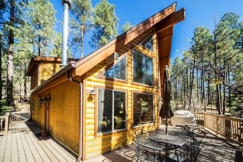 Wildcat Lodge - Prescott Cabin Rentals - Image 1
