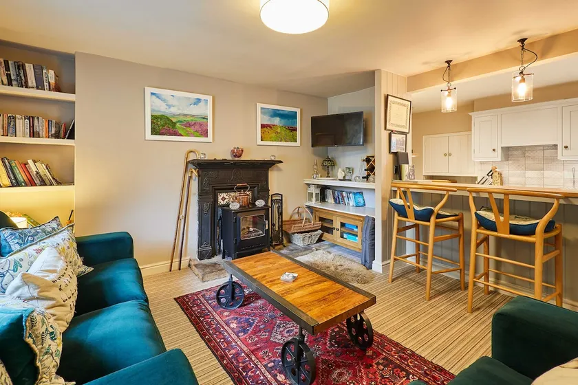 Rosella Cottage Summa - Image 1