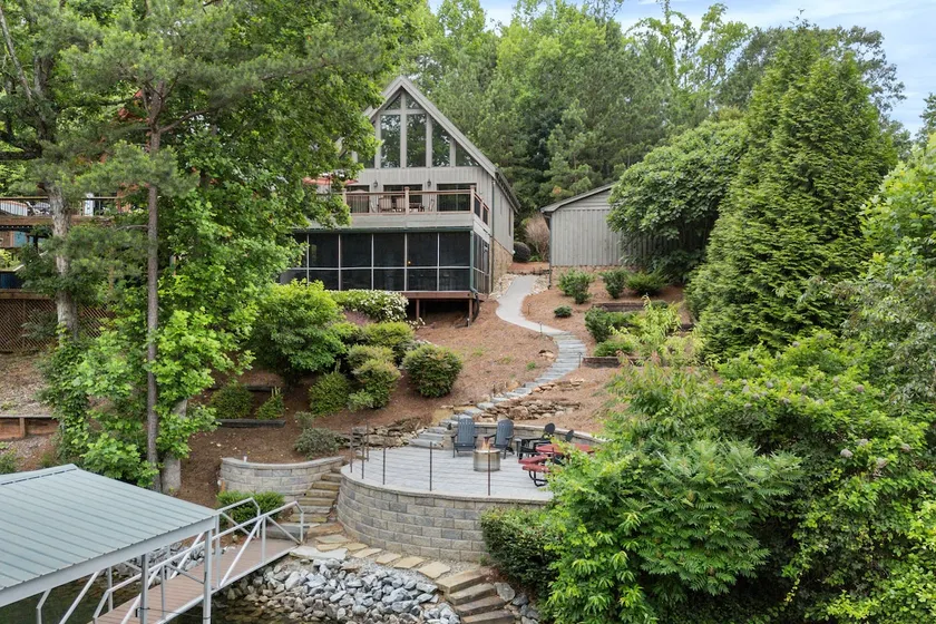 Lakefront Keowee Home w/ Dock, 14 Mi to Clemson - Image 1