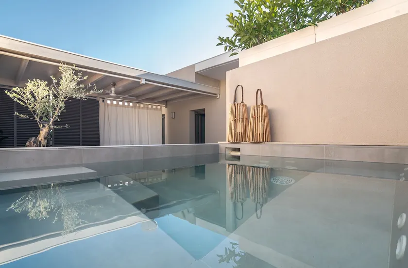 Casa Luna - Image 1