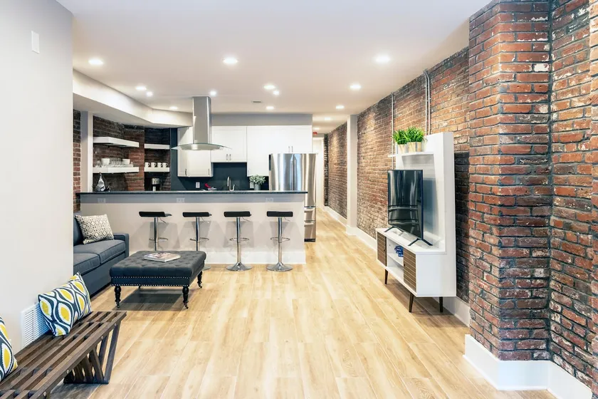Beautiful newly created 1BR Apt. in best DuPont lo - Image 1