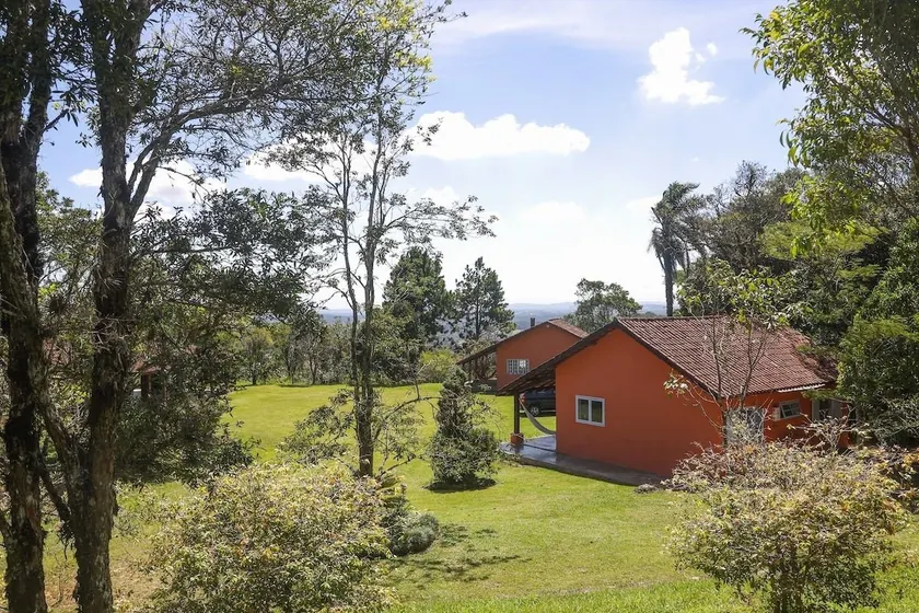 Unforgettable Days – Pet-Friendly Retreat in Ibiúna - Image 1