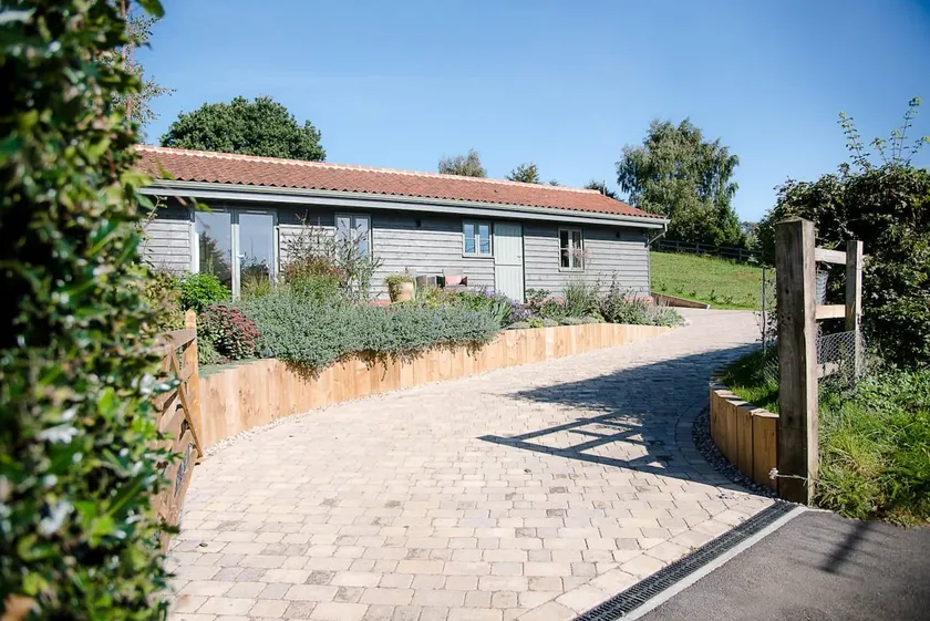 Hill Stables, Ufford - Image 1