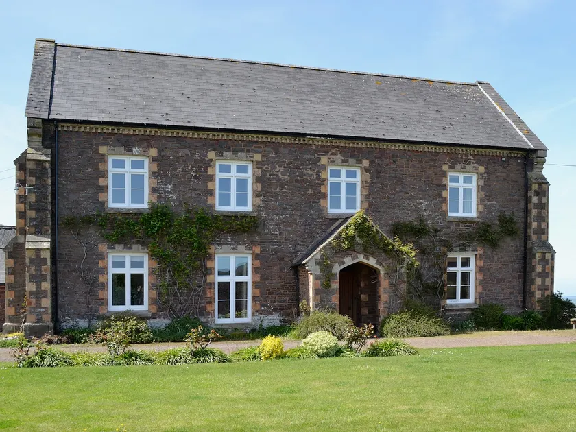 Court Place - Image 1