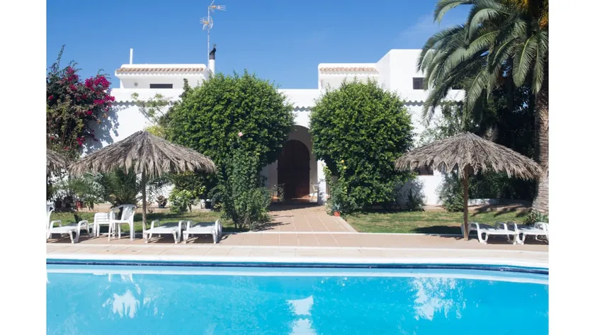 Villa Nieves near to San Antonio - Image 1