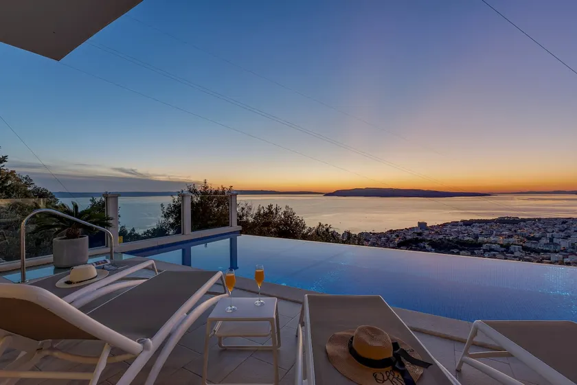 Villa Panorama by Makarska Exklusiv - Image 1