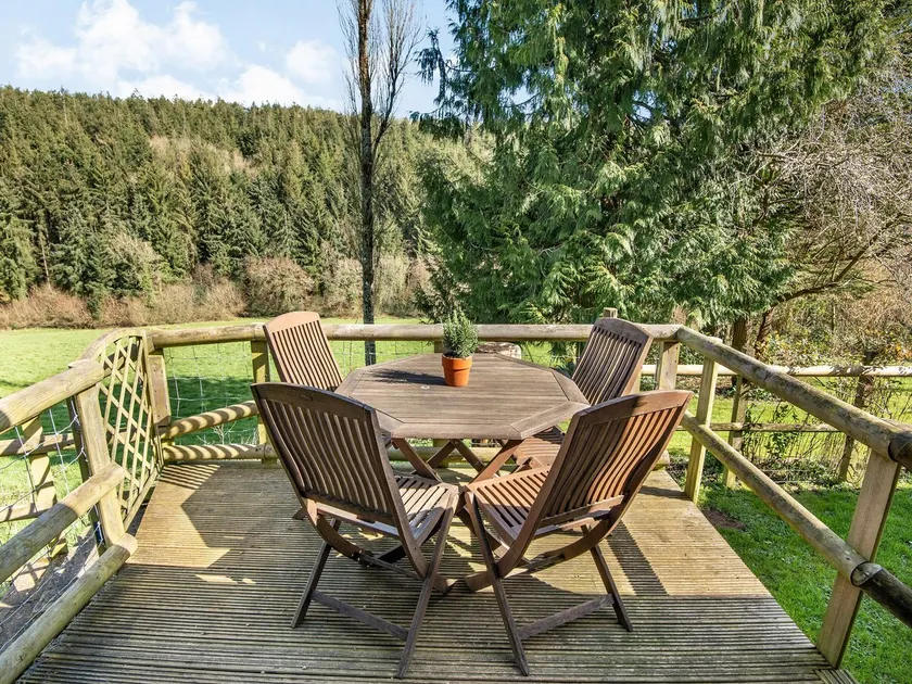 Maple Tree Cottage - Image 1