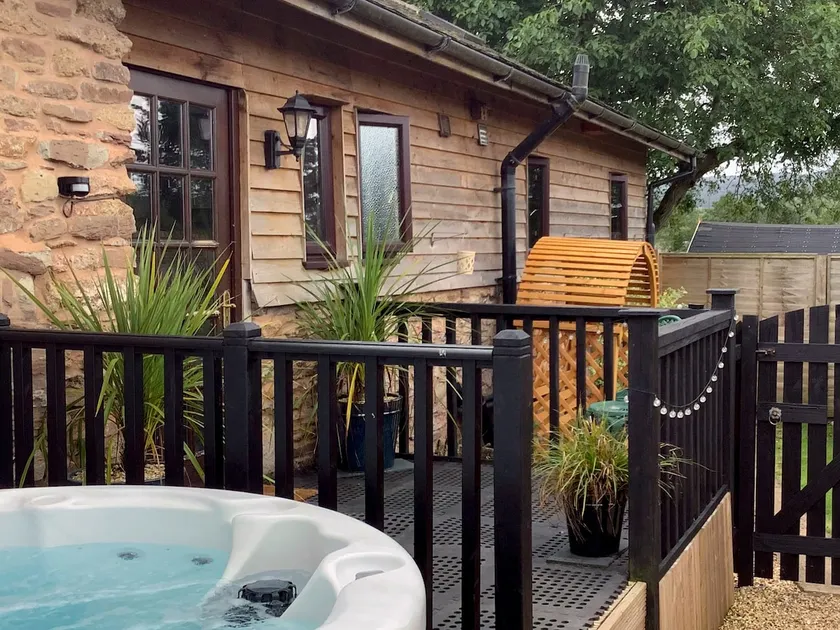 New House Farm Annexe - Image 1