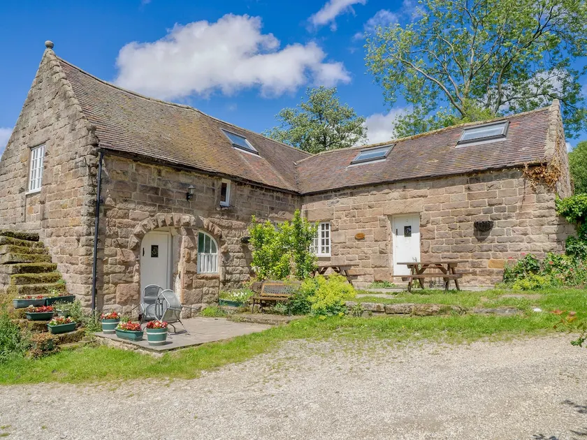 Nightingale Cottage - Ukc1570 - Image 1