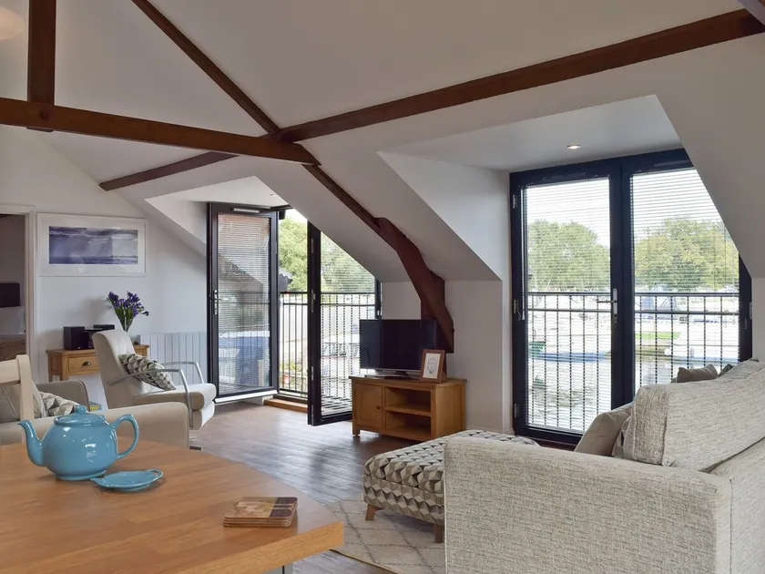 Derby's Loft - Image 1