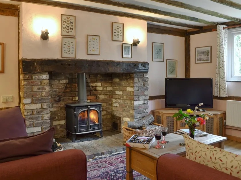 Henley Bridge Holiday Cottage - Image 1