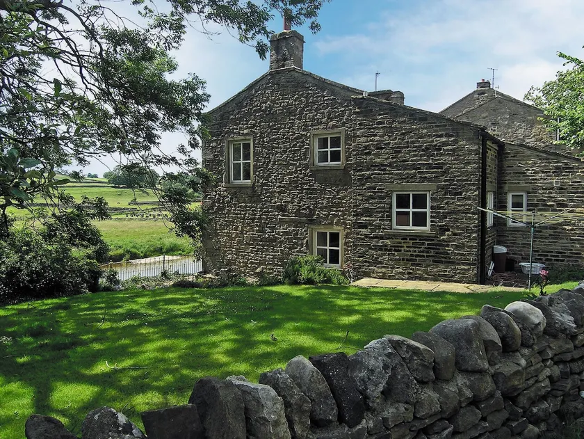 Low Mill Cottage - Image 1