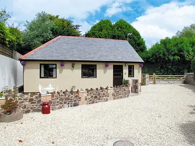 Chapel Cottage - Image 1