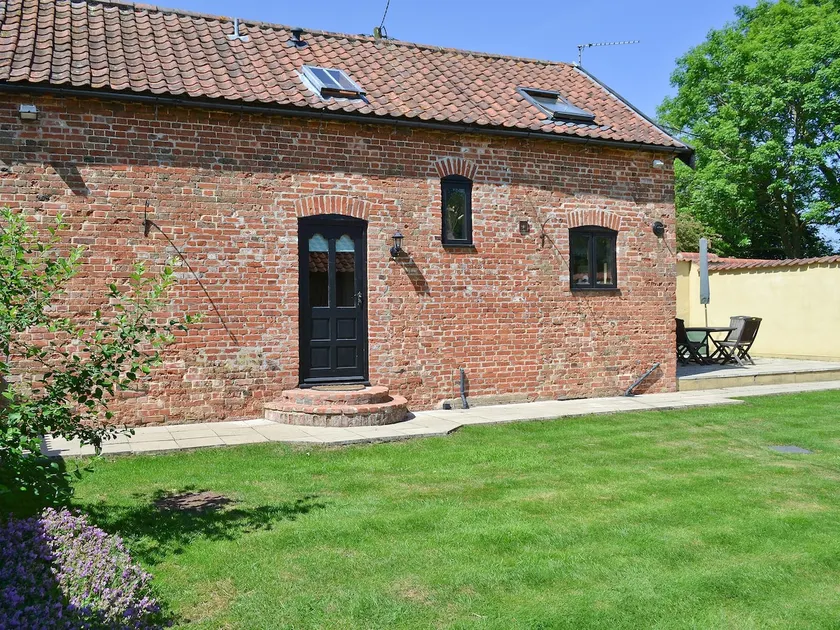 The Cottage - Image 1