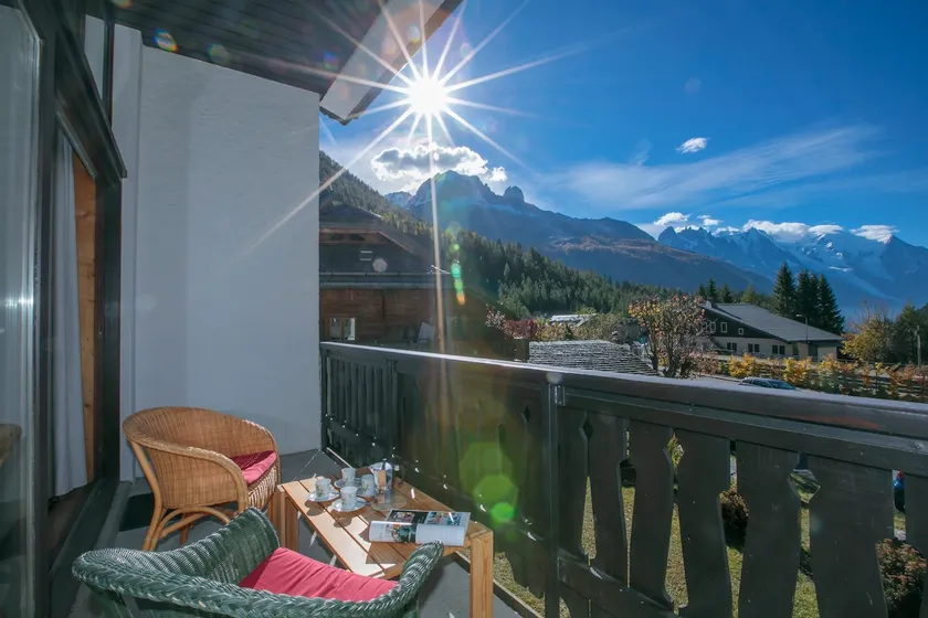 Chalet Charpoua for 6 near Le Tour Ski Lifts - Happy Rentals - Image 1