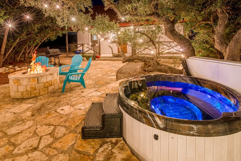 ATX Hill Country Hideaway l Heated Pool l Sleep 14 - Image 1