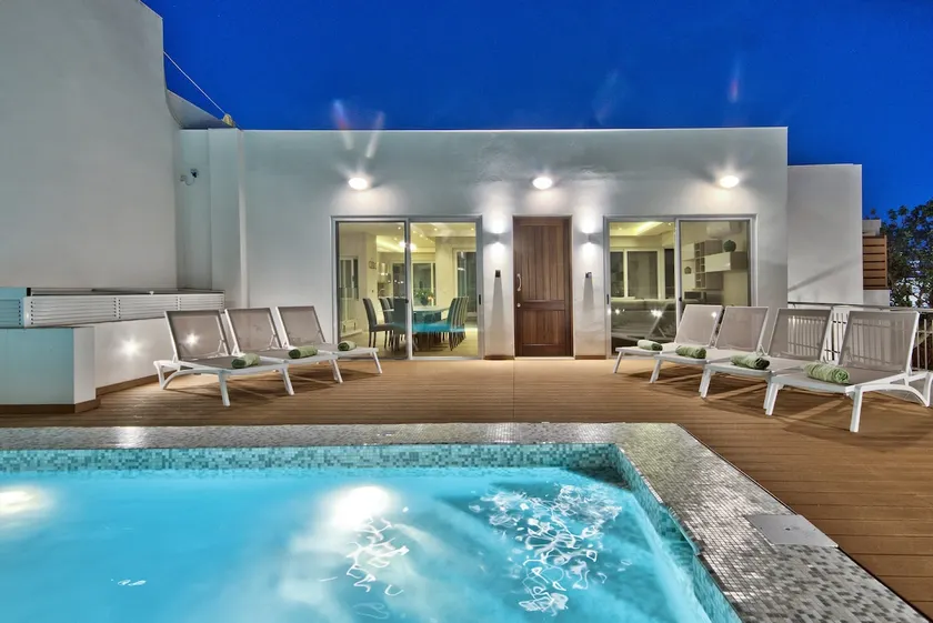 Villa Dea: Indoor heated Pool with Valley Views - Image 1