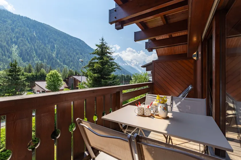 Chalet Chantey Mourry6 Mountain-View - Image 1