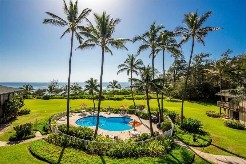 Breezy 2BR retreat steps from Lydgate Beach Park - Image 1