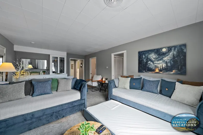 Broad Street 2 & 3 |Sleeps 14 |Parking |Downtown - Image 1