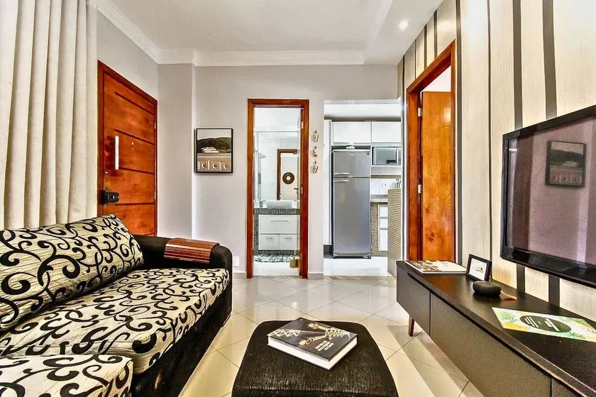A 4-minute walk to Santos Beach + Vaga and Ar - Image 1