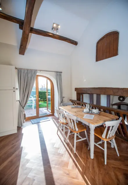 Low Barn Cottage - Image 1
