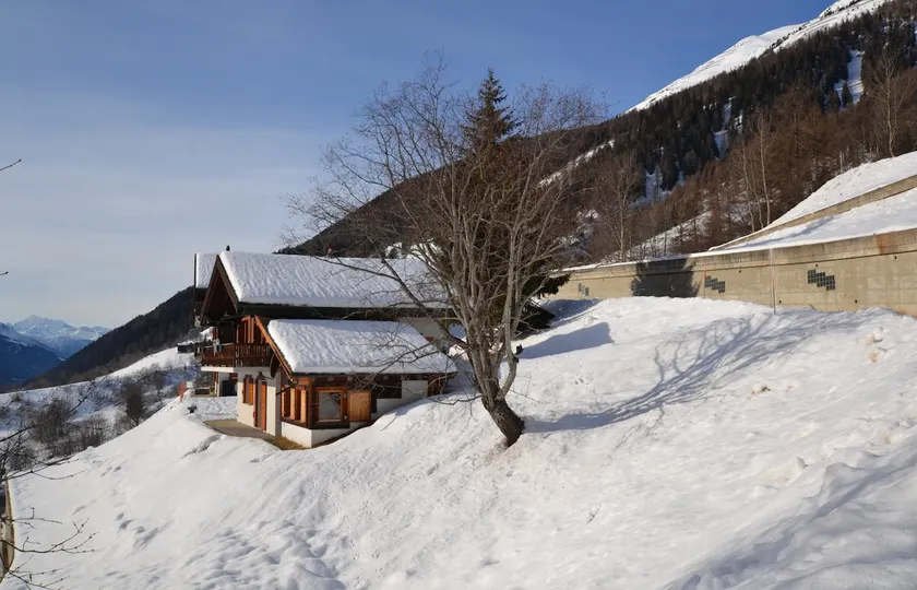 Chalet La Neuf - Image 1