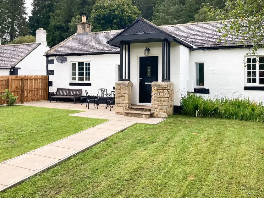 Old Kielder Castle Cottage - Image 1