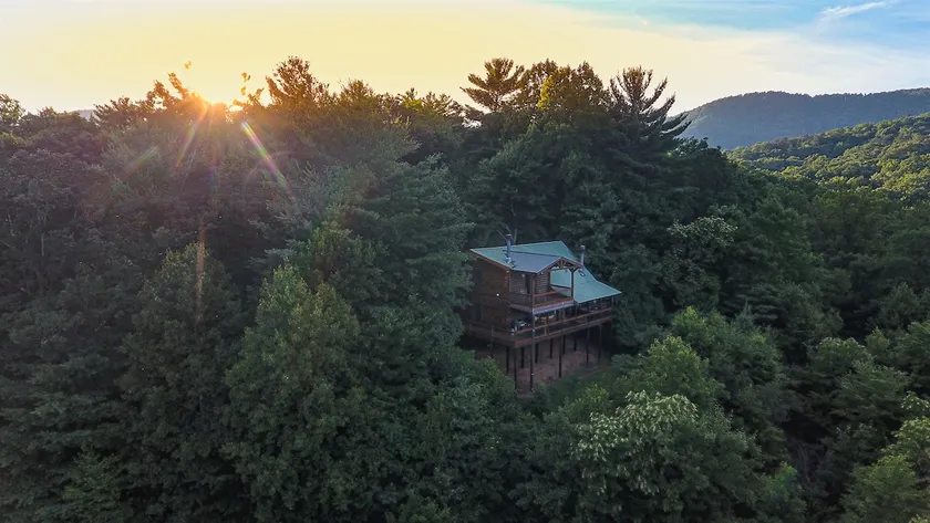 Moonlight Hideaway | Ellijay, GA - Image 1