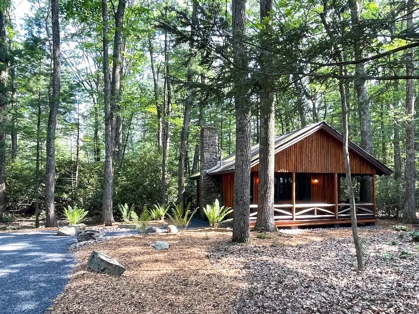 Poconos Luxury Cabin Suite on Private Resort - Image 1
