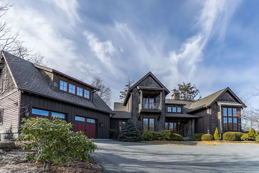 Elk Camp Lodge - Luxury, Hot Tub, Game Room - Image 1