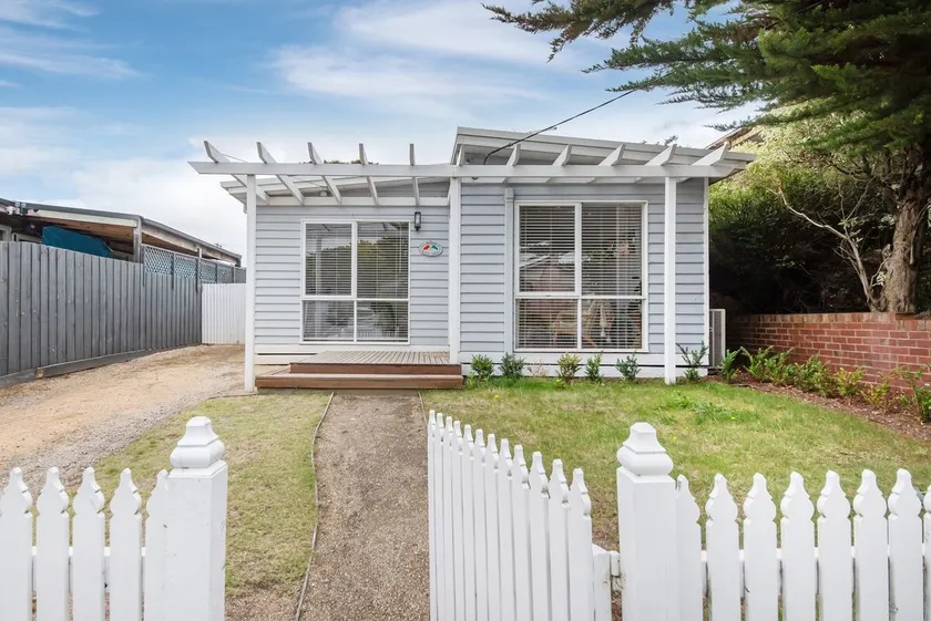 Cutest Cottage on Fourth walk to the Beach - Image 1